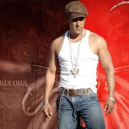 ACTING STUDENT, 23,5'10,BIG FAN OF SALMAN KHAN ND THE ROCK.