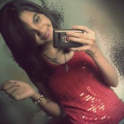 #apenas uma garota com a alegria de uma criança;
a malícia de uma adolescente;
e sentimentos de mulher !✖✖