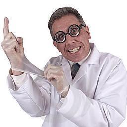 Doctor egresado de la Universidad de la NOLESE y posgrado en NPI