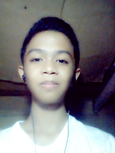 _CarLparoLe's profile picture. 12 | Boy | Dancer ü | Forever On The Dance FLoor =)))
- MavickPauLeenRomaPeLLazar ('=