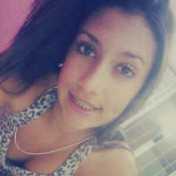 Prα que mete mαlα ?
se com humildade eu róbo α cenα .! pro seu olho gordo, meu colíriiio é ligth ♪♫  $$ Zoona  lestte     ☮