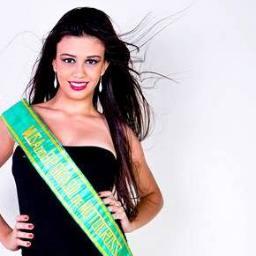 👑 Musa GP Brasil de Motocross Mundial 2013 
👑 Miss Tarumirim-MG 2015 
🎓 Engenheira Civil 
🚜 Transportadora Céu Pequeno LTDA 👧 Modelo