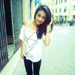 Claudia M. 14. Belieber.