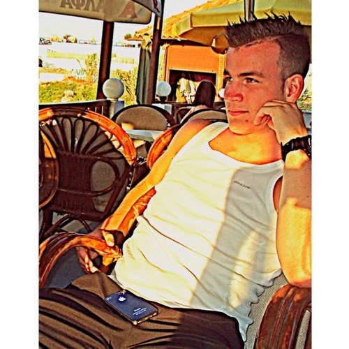 instagram: KrisHeijnen10