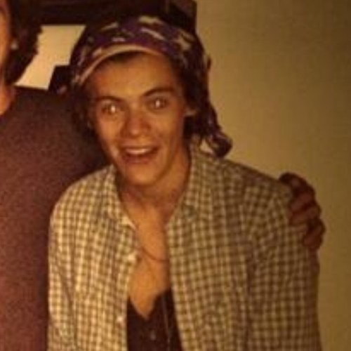 free follow from @liveaidstyles