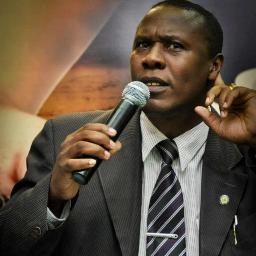 ESTE TWITTER É DO MEU MINISTÉRIO DE PREGAÇAO E LOUVOR O  SOU PASTOR ,E PREGADOR DA PALAVRA DE DEUS AO QUAL FUI CHAMADO