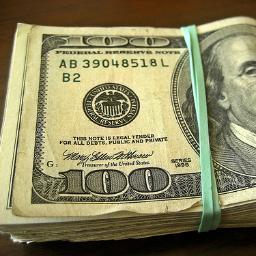 VastIncome.ws is a site dedicated to walking people through making extra money that could replace their full time income.