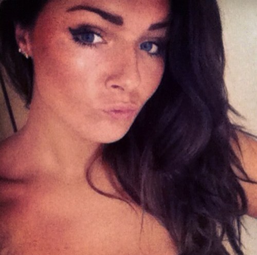 Work in the Film Industry - I play football... No im not a Lesbian, also not a Homophobe - SMILE