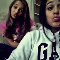 Minhas Irmãs :Priscila Oliveira & Fernanda Oliveira,  amo voceeis u.u , twitter , fb ,skate 3 brigadeiro ♥