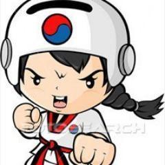 Aficionada a muchas cosas, entre ellas... Taekwondo, el mundo de los datos, tomar café en compañía de un buen libro, una buena cerveza con mucho metal.