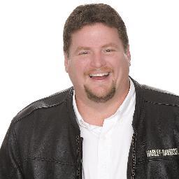 Afternoon Drive host and PD of Laser 101.7.  #Rochmn