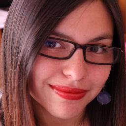 Realizadora Audiovisual y Grafóloga. Mujer Porfiada