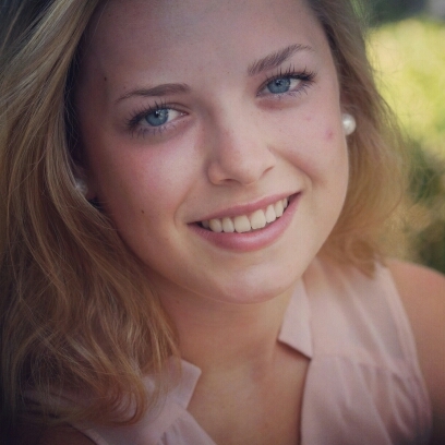 Some people make your laugh al little louder, your smile a little brighter and your life a little better ♡