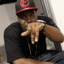 OfficialManeSt's profile picture. 