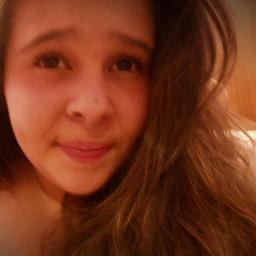 sou boba , ignorante, alegre ,palhaça *O* e curto ficar com os amigos
