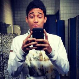 Instagram : alvarocaioo