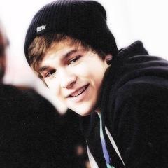 Información sobre Austin Carter Mahone.
FB: Yo Amo A Austin Mahone
'Haters Gonna Hate, Mahomies Gonna Love' #VOTE4AUSTIN