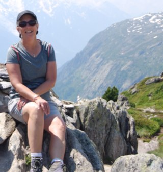 Retired design instructor / letterpress enthusiast / painter. Living the dream on the west coast.