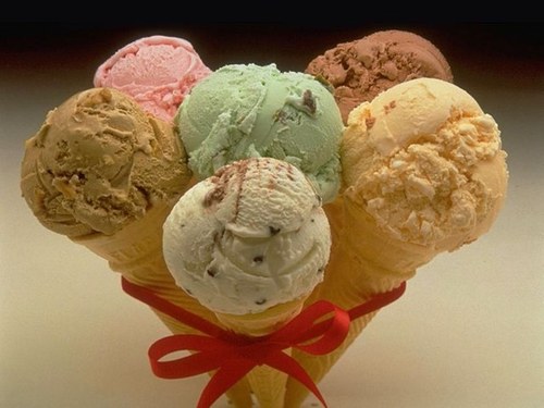 I'm boring so yeah... Eat ICE CREAM!!! ☀CALIFORNIA☀