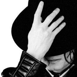 Nós estamos aqui com você, Michael.