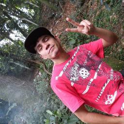 ∞ bruna, weed, pink floyd, led zeppelin, regaae, guns, sleep and food.           
 smoke weed everyday ☮✌♫
