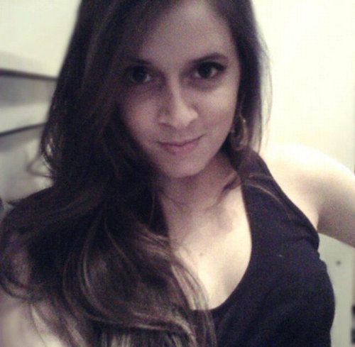 Ela acreditava em anjo e, porque acreditava, eles existiam.