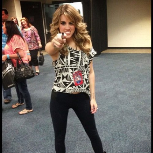 I love @angiemiller i am a #dreamer. Angie Miller is my idol ❤