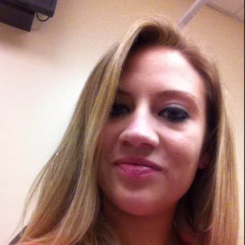 MaeleyM's profile picture. 