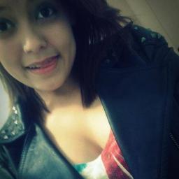 Instagram: viish_natasha ; Facebook: Natasha Gomes ; whatts: (11) 94867-2730 ; Ask:NatashadaThais ; é isso ;)
