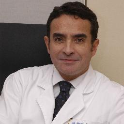 Médico Cirujano Oftalmólogo.