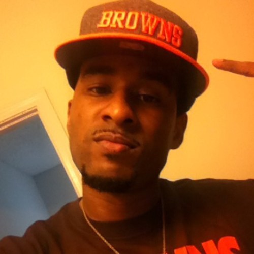 Die hard Cleveland Browns and Georgia Bulldog fan!! Blessed and Highly Favored!