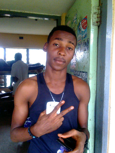 KayOnabanjo's profile picture. 