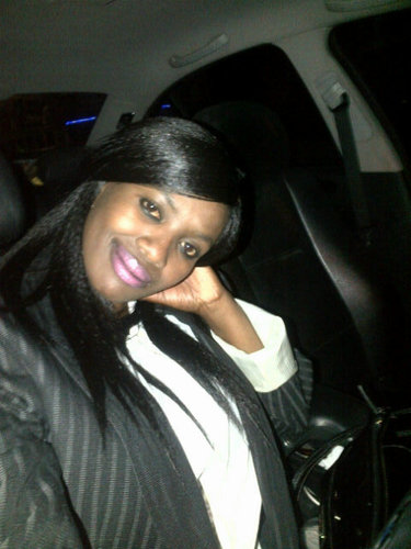 Bev_Mak's profile picture. i am a mountain of success !!!!!!