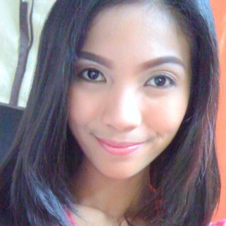 leaveitblank's profile picture. blessed :)