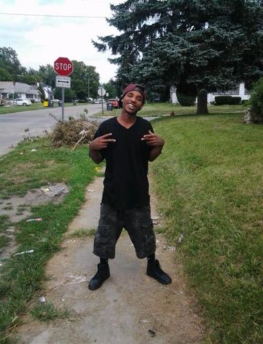 ima fuckin hustlenerd hustlin is errythang