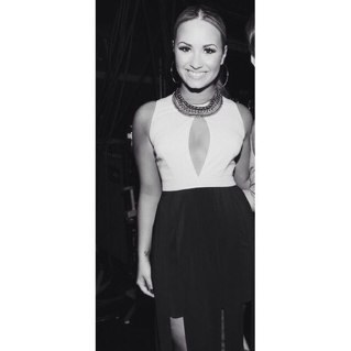 jdb aka perfection. demi is life.