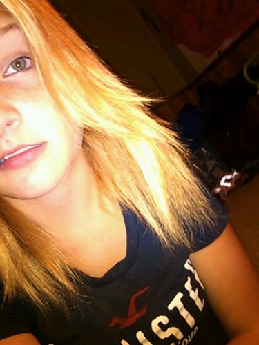 Follow me and I'll follow back(: