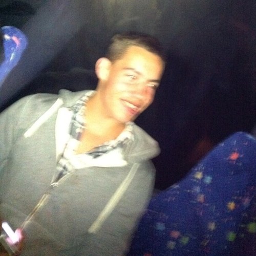 Rplayy le bg DReamzPig Twitter Rplayy le bg DReamzPig Twitter