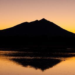 基本的に現状維持からの少し向上を望む生き方。大手メディア、嘘つき、押し付けは大嫌い。昆虫はもっと嫌い。