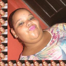 sou uma pessoa muito alegre  divertida adoro curtir a vida e os amigos segue aee