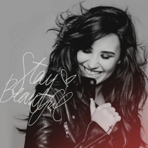 Ain't no party gonna start til I log in. If anybody has problems with me being a Belieber and a Directioner tell me...