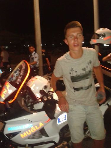 thijsgerritsen's profile picture. Leef elke dag alsof het je laatste is..