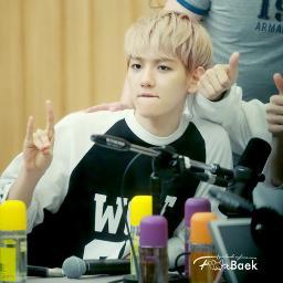 Roleplayer of Baekhyun  • 1st baekola  • call me kola • maknae exo boongan  • masih kepo? kenalan nyok wks  • @yuawla bambi tua :p
