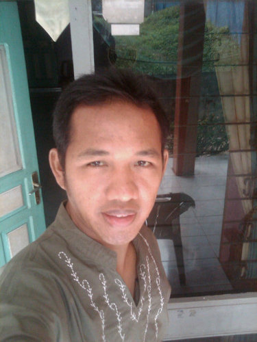 Lelaki ganteng suka cewek cantik