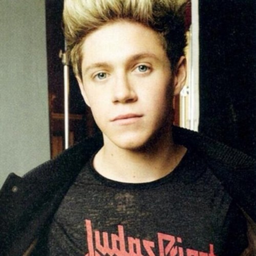 Hi liam, please follow @lovingtheboys1D! Shes been here since x factor. She loves you more than life itself!
