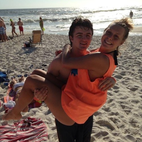 bush_babee's profile picture. Thankful I had a childhood before technology took over.