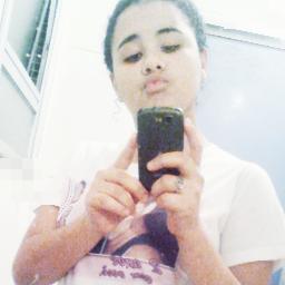 Librana =* , S.F.C 3 ' ,chata ,muito ciumenta ,confusa , orgulhosa ,simpatica ,16 anos de pura sedução sqñ rs ' , fã  Kauan Mariz ♥ ,e meiga porem não abuse...