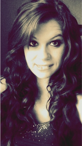 Passionately Paleo, Entertainment Enthusiast, Marketing Maven, Quote Queen. ~Live Out Loud~Laugh Often~Love Unconditionally~