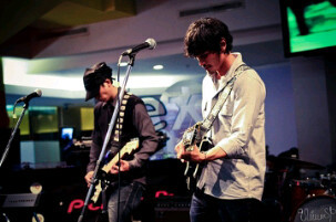 Let's Be Friend,,I Like MuSiC
