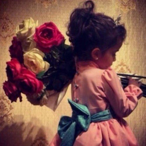 من احبني فأنا بقلبه،، ومن كرهني فأنا بعقله،، وكلا الاثنين يهتم لامري..